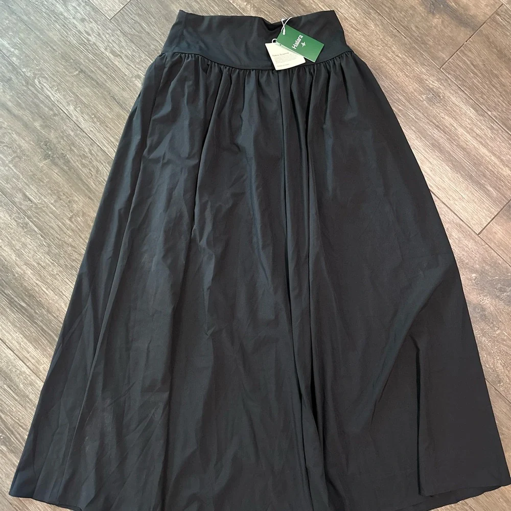NWT Halara breezful Elegant Black Women's Skirt - Picture 3 of 4